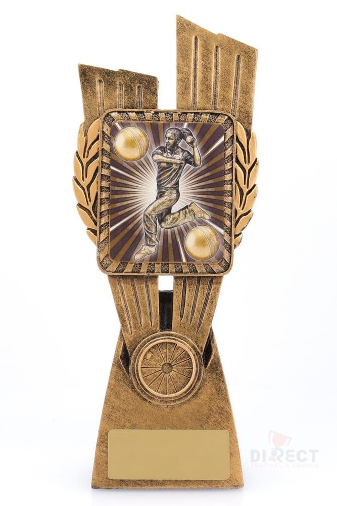 Lynx Cricket Female Bowler