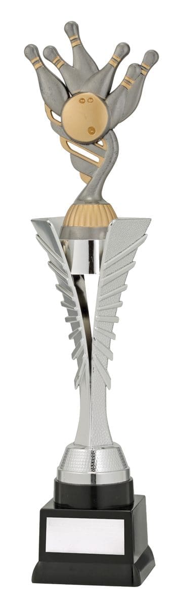 Ten Pin Pike Trophy - Image 3